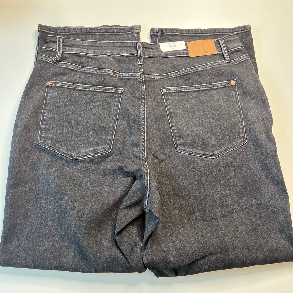 Judy Blue NWT Jeans 22W High Rise Tummy Control Straight Fit Black Denim Stretch - Picture 13 of 15